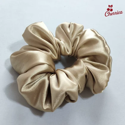 کش اسکرانچی ساتن سایز بزرگ طلایی کد 6