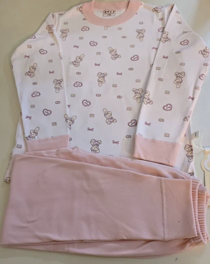 بلوز شلوار پسرانه ودخترانه (دارای گواهی کیفیت)