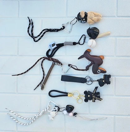 چارم کیف مدل هارت بلک (Heart Black Charm)