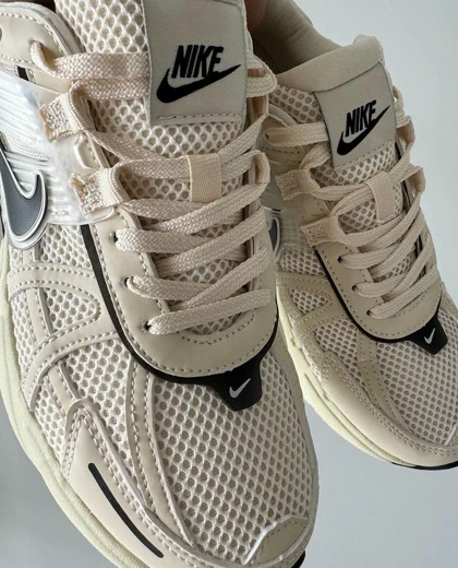 نایک وی تو کی ران Nike v2k run کد 599
