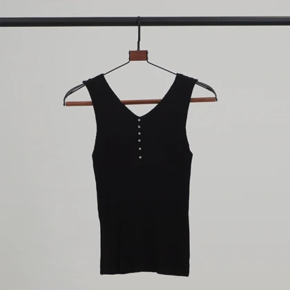 تاپ جلو نگین