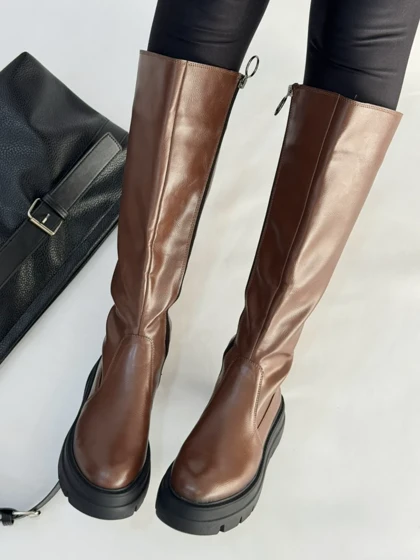 بوت بلند چرمی پشت استرج 382