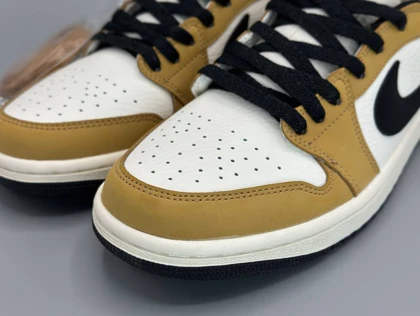 کتانی نایکی جردن1لو روکی آف یر/Nike Air Jordan1 low