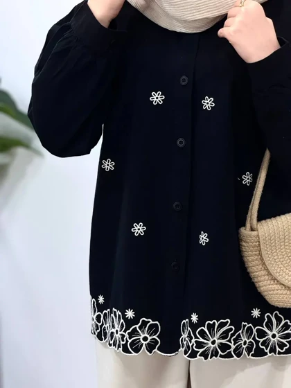 مانتو گلدوزی آیسو راز