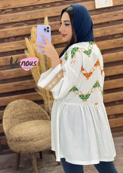 مانتو بالا گلدوزی آستین طلایی