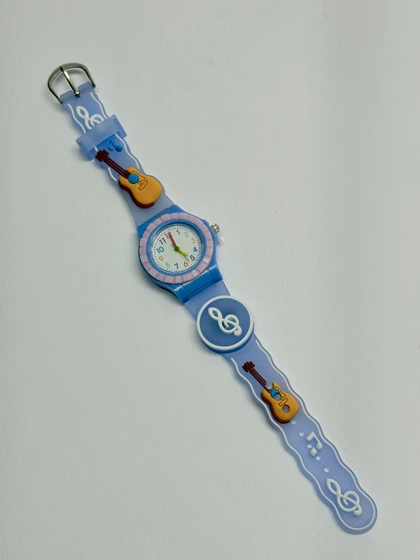 ساعت بچگانه چراغ دار فانتزی