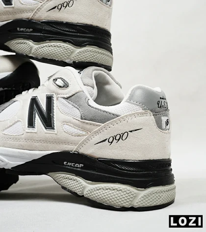 کفش کتانی طوسی مشکی کرم NEW BALANCE 990