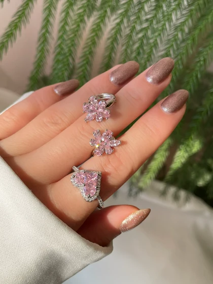 گوشواره ژوپینگ و انگشتر برند fashion نگین صورتی