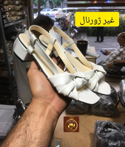 صندل مجلسی پاشنه‌دار زنانه گره‌ای