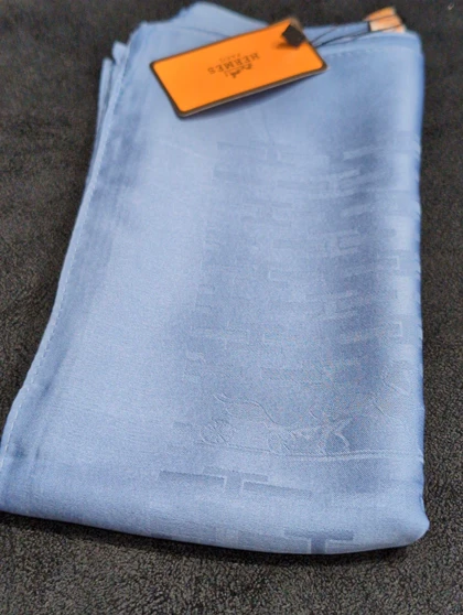 روسری کاریان ابریشم Hermes (قواره 90) 30123