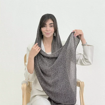 شال زنانه طرح پلنگی