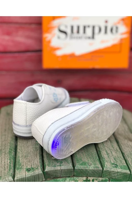 کفش های روزمره بچگانه surpie-shoes