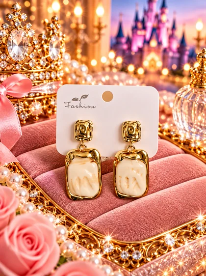 گوشواره میناکاری قاب شیری