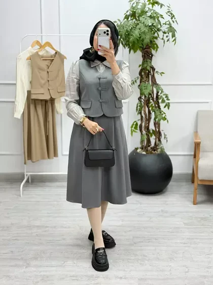 پیراهن و ژیله تارا