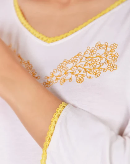 تیشرت و شلوار پرنیا زنانه
