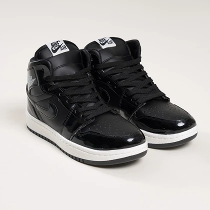 نایک ایر جردن وان ساق‌دار مشکی ورنی زنانه (Nike Air Jordan 1 Glossy Black) کد 2341