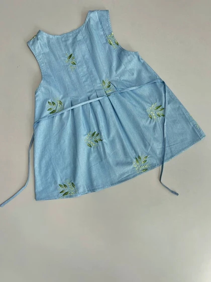 تاپ جین کاغذی گلدوزی شده کد 3374