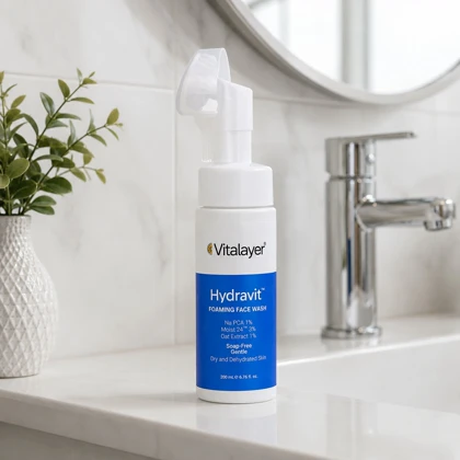 فوم شستشو صورت ویتالیر مدل Hydravit مناسب پوست خشک و دهیدراته 200ML
