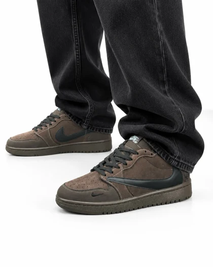 کفش کتانی مردانه مدل نایکی ترویس قهوه ای مشکی Nike travis