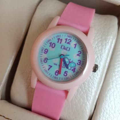 ساعت مچی بچگانه Q&Q ضد آب بند صورتی ساده
