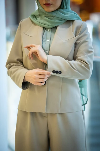 کت و شلوار یقه انگلیسی تک دکمه