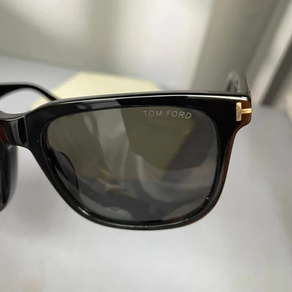 عینک آفتابی تام فورد مدل TOM FORD STEFHENSON TF775