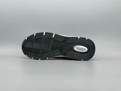 کتانی گلدن گوس دد استار چرم قرمز سفید/Golden goose Dad Star