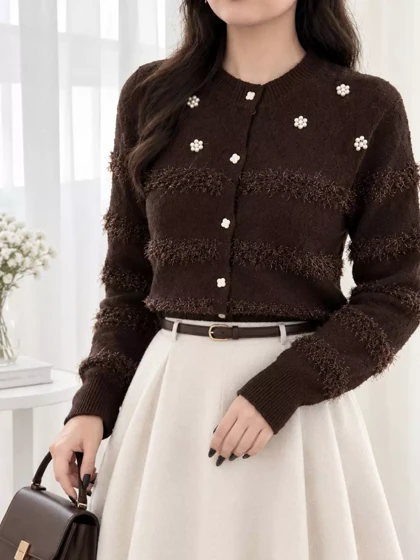 ژاکت بافت جلو مروارید کد 5895