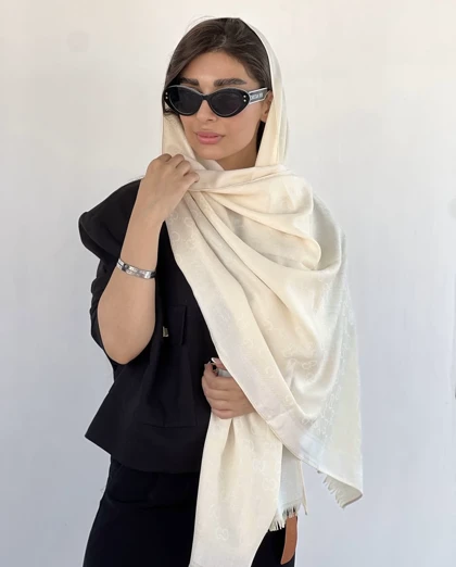 Shawl 0131