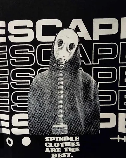 تیشرت کلاهدار ESCAPE