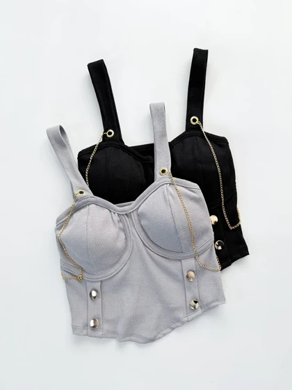 کراپ تاپ کبریتی کاپ‌دار زنجیر دار