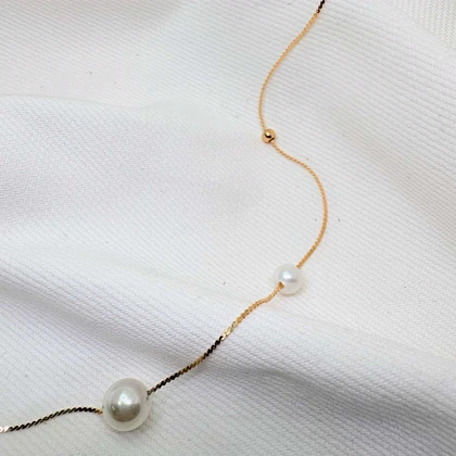 گردنبند ژوپینگ مدل "اشک فرشته" | ترکیب مروارید و گوی طلایی با درخشش ابدی