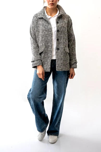 پالتو کوتاه جیب‌دار زنانه