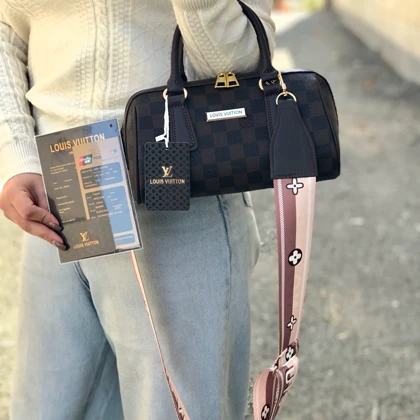 کیف زنانه لویی ویتون مستر وارداتی کد 1080