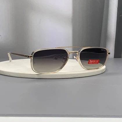 عینک آفتابی اسپریت با لنز پلاریزه و پوشش UV400 ضد خیرگی و سبک