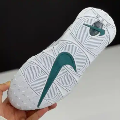 کفش نایک ایر مور آپتمپو سفید طوسی Nike Air More Uptempo White Grey
