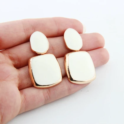 گوشواره زنانه میخی مدل آویز مربع