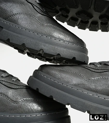بوت مردانه طوسی Clarks