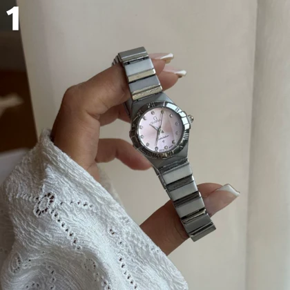 ساعت مچی زنانه امگا کانسلکشن رنگ سیلور