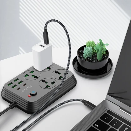 چند راهی برق 3000 وات چهار سوکت، چهار عدد USB و دو عدد تایپ‌سی ارلدام EARLDOM SC25