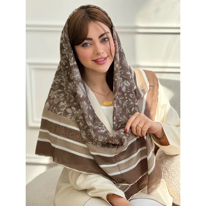 روسری نخی طرح گل دیور