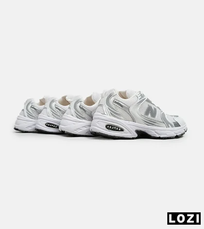 کفش کتانی مردانه و زنانه سفید طوسی نقره ای NEW BALANCE 530