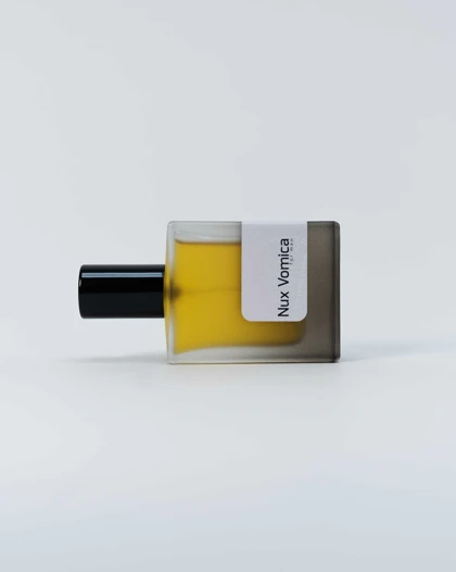 عطر مردانه مدل NUX VOMICA برند کلار کالکشن kelar collection