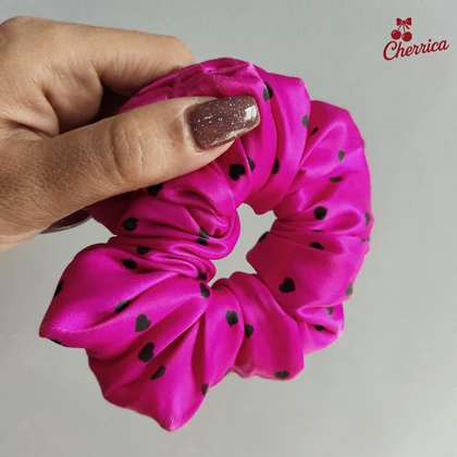 کش اسکرانچی ساتن سایز بزرگ طرح قلبی کد 12