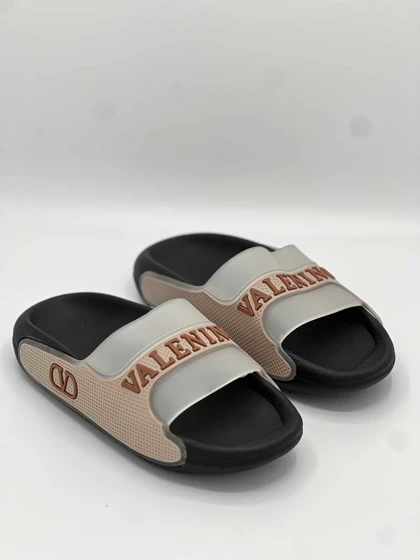 صندل VALENTINO