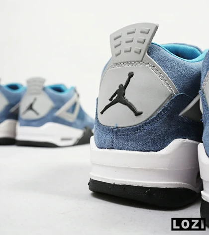 کفش کتانی ساق‌دار مردانه آبی سفید Nike air jordan 4