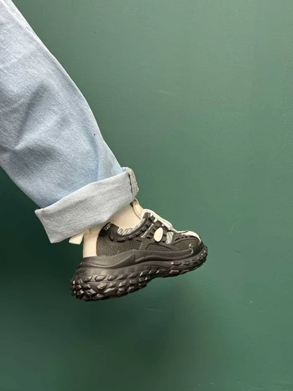 کتانی BALENCIGA