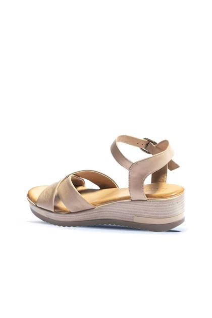 صندل زنانه بوئنو bueno