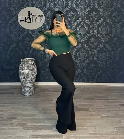 نیم‌تنه کد : 8088