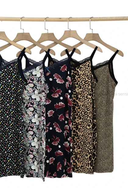 تاپ طرح دار یقه گیپور کد1005518